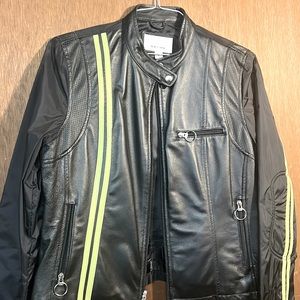 Wilsons leather Maxima women’s size large leather jacket